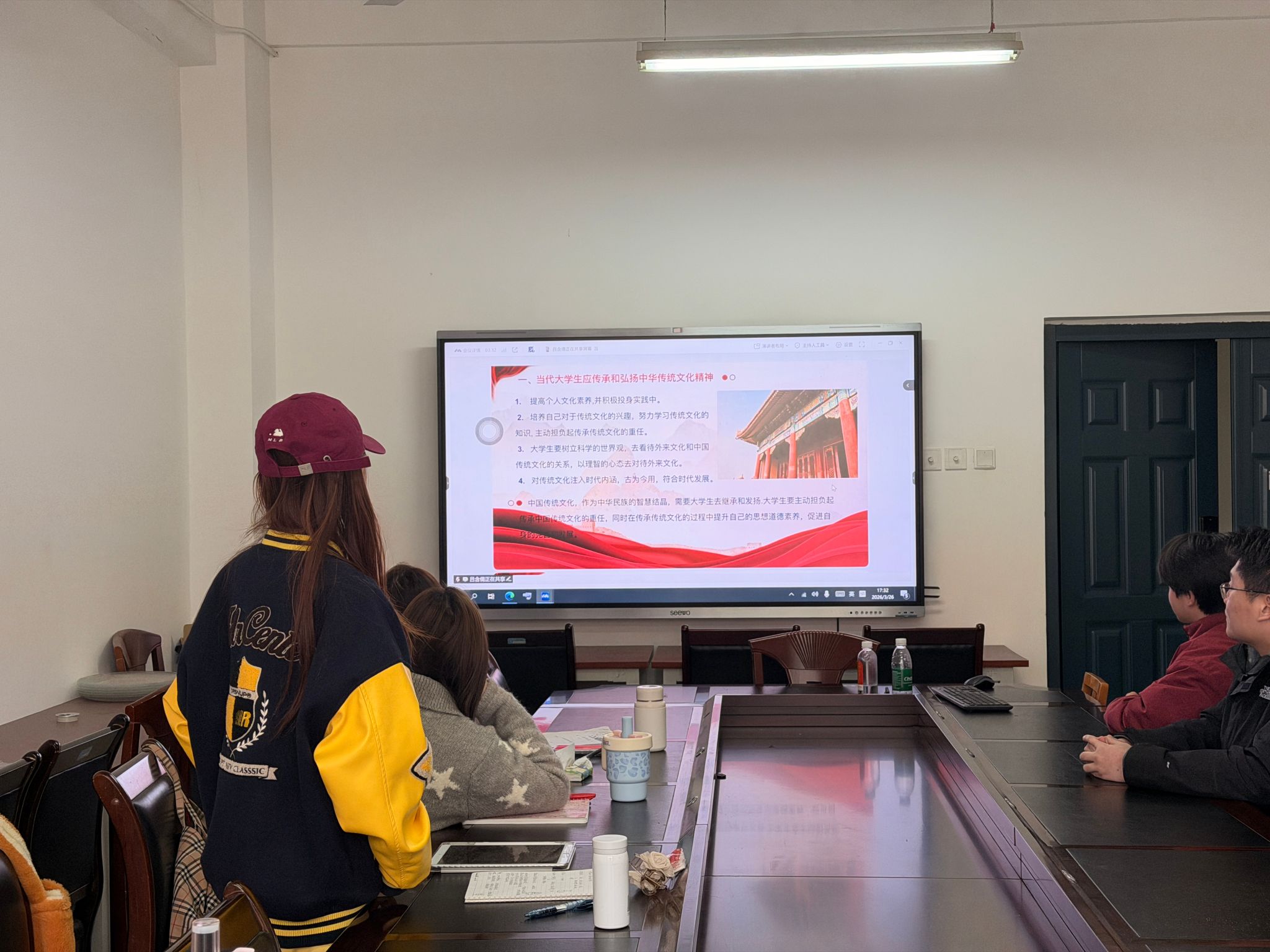 f7b834dcef2e9b8eccc782cc374a4d06